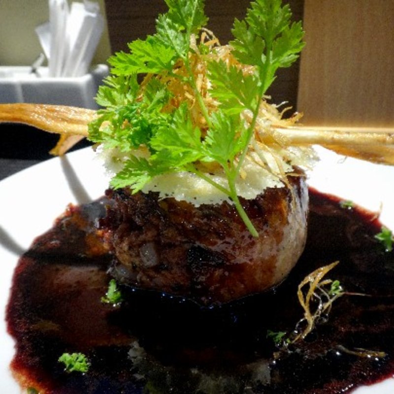 三種類のお肉のブーレット～ポルト酒ソース(創作和食あおき)