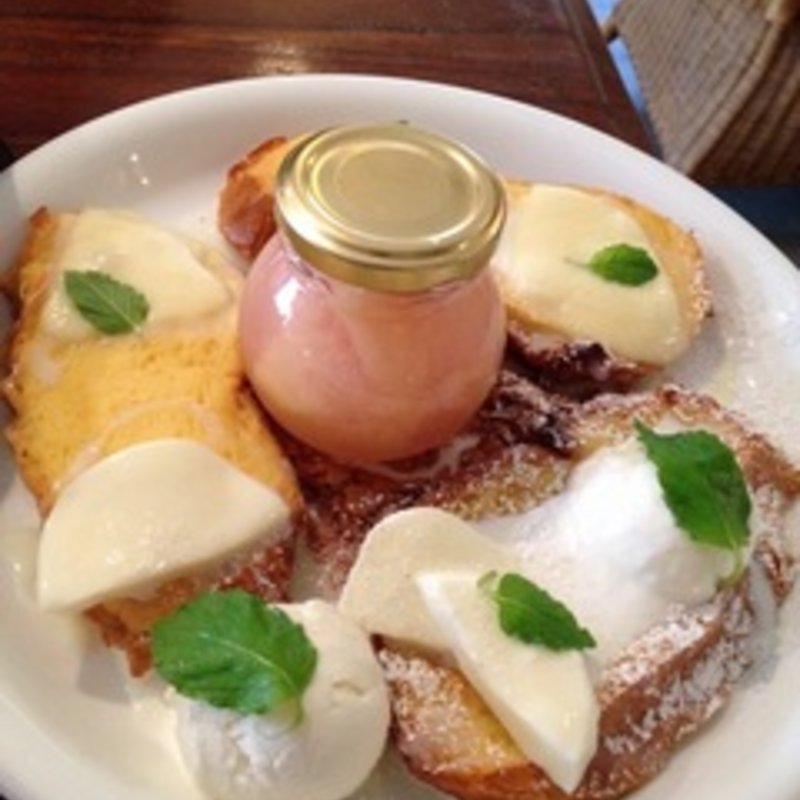 フレンチトースト(カフェ アクイーユ 恵比寿)