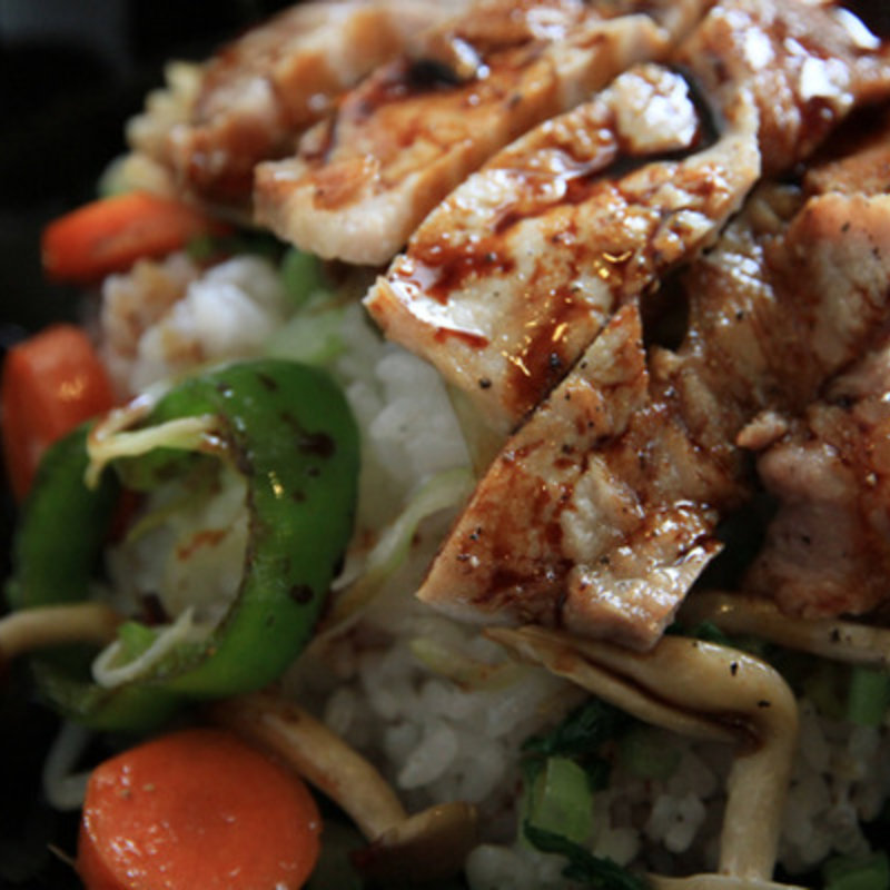 ポークのフレンチ丼(アグレアーブル （French ＆ Italian agreable）)