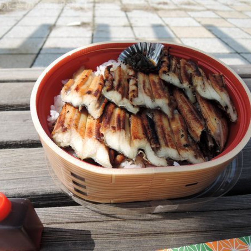 穴子丼(大盛り）　土・日限定(炭焼あなご あさじ)