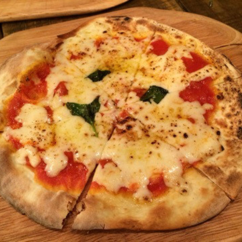 ピザ(アサバルバンバン)