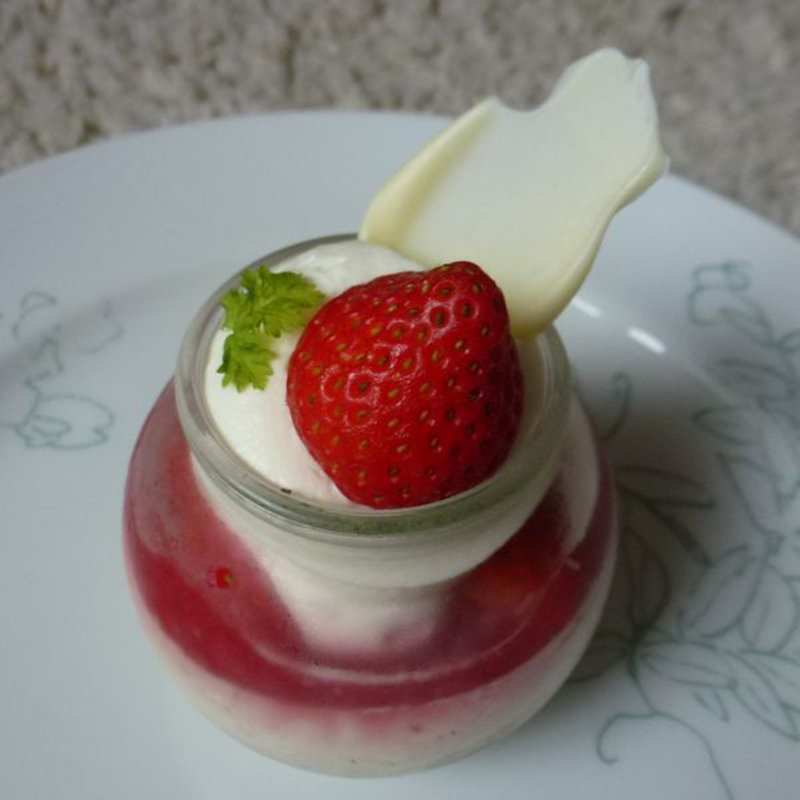 パンナコッタ苺(あさひや )