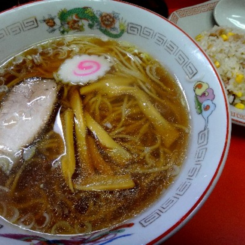 ラーメンと半チャーハン(アサヒ屋)