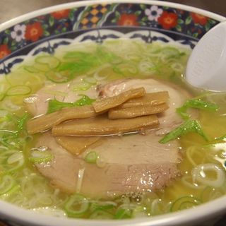 塩ラーメン(函館麺厨房 あじさい 本店)