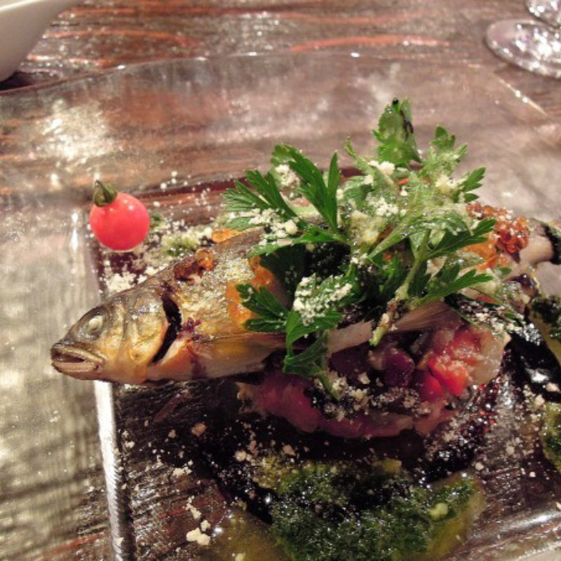 鮎のコンフィ(アジャン （Agen）)