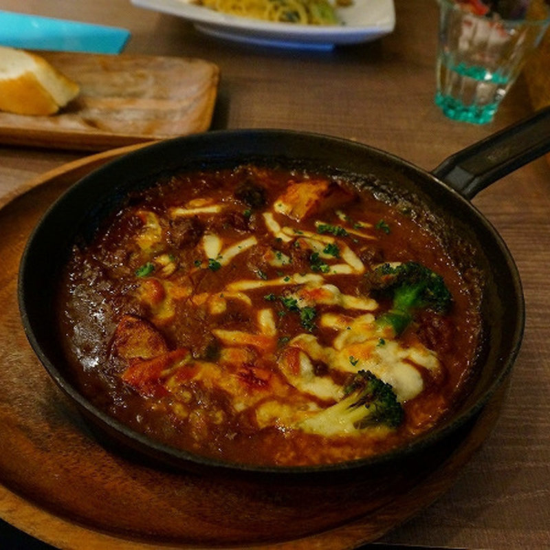 ランチ（焼きカレー）(アズーロ ヴェルドゥーラ （azzurro verdura）)