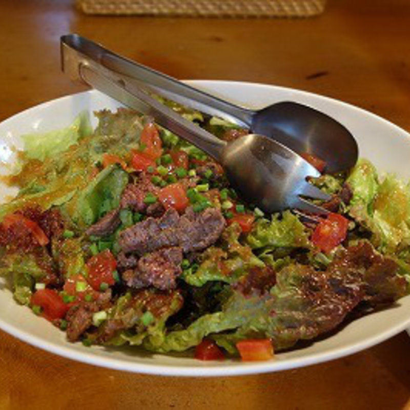 牛ヒレサラダ(あすとろ)