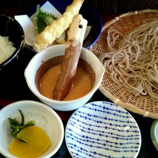 とろろ丼と熟成十割そばのセット＋ミニ天ぷら(あずみの庵)