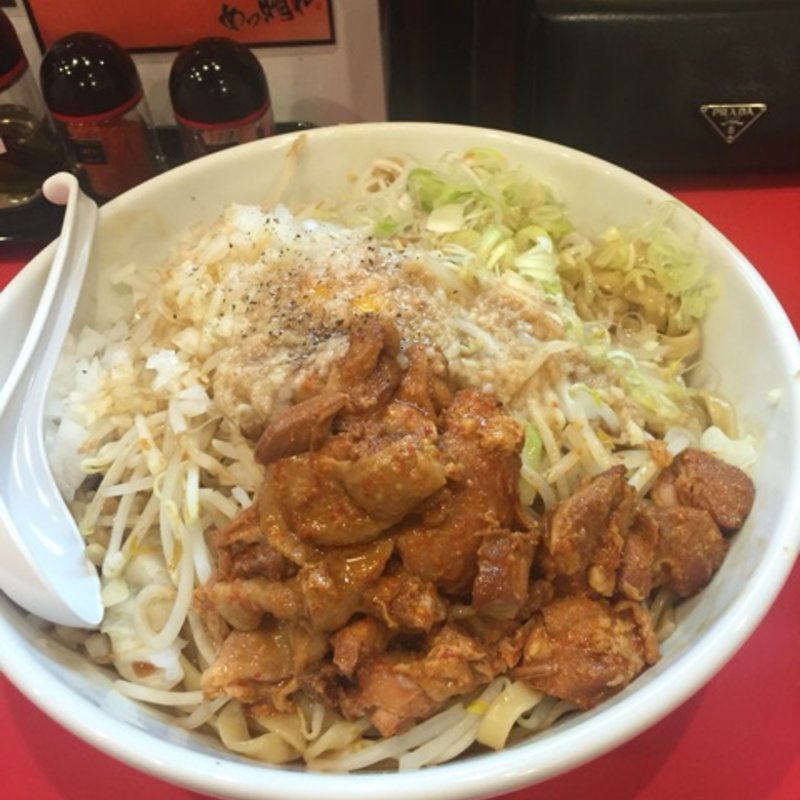 鶏辛まぜそば 8バカ(あっ晴れ 東新町店 )