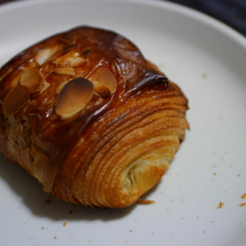 チョコクロワッサン(アドゥマン （Ademain）)