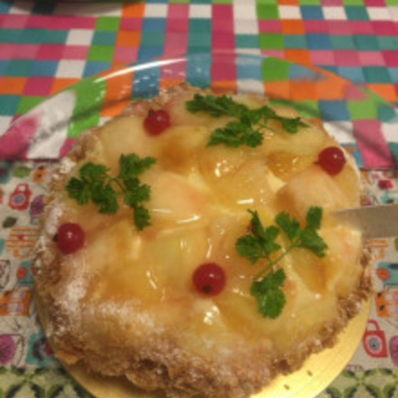 八女産の桃のタルト(パティスリーブティック trois)