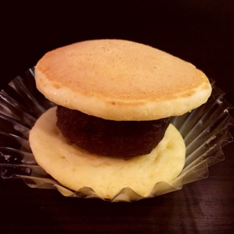 小さいどら焼きみたいの(あのん 祇園本店 )