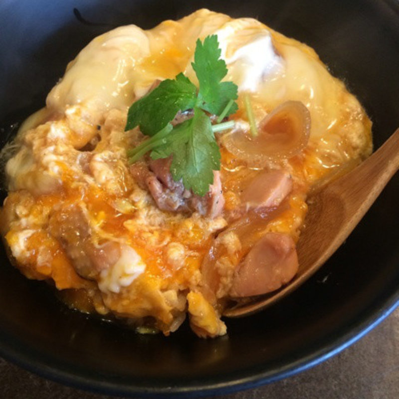 親子丼(あぶりどりバリ鳥 オランダヒルズ)