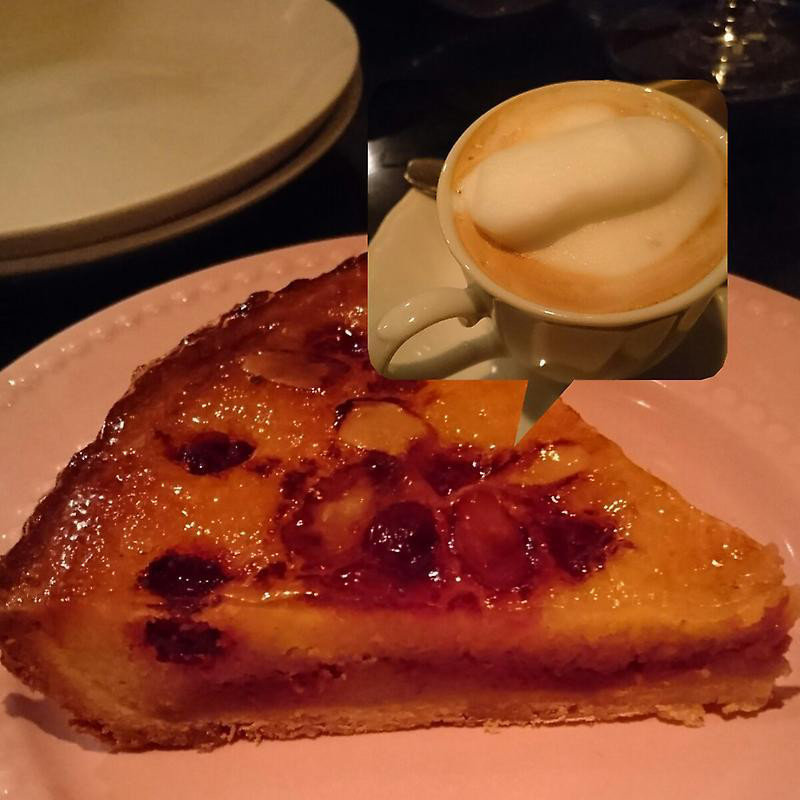 グリオットチェリーと

フランボワーズのタルト(アベス （Abbesse）)