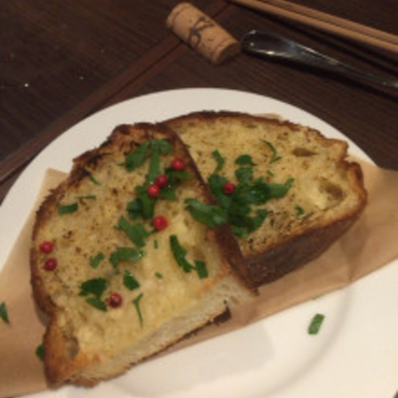 ガーリックトースト(アペリティーボ)