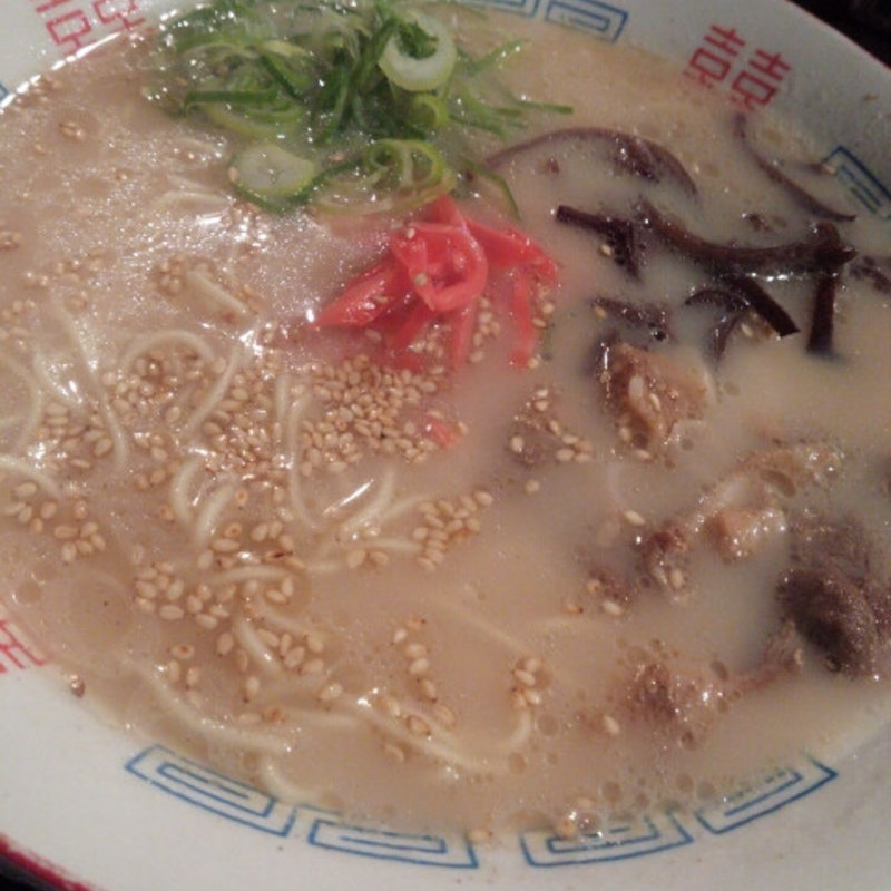 豚骨ラーメン(あほたれーの)