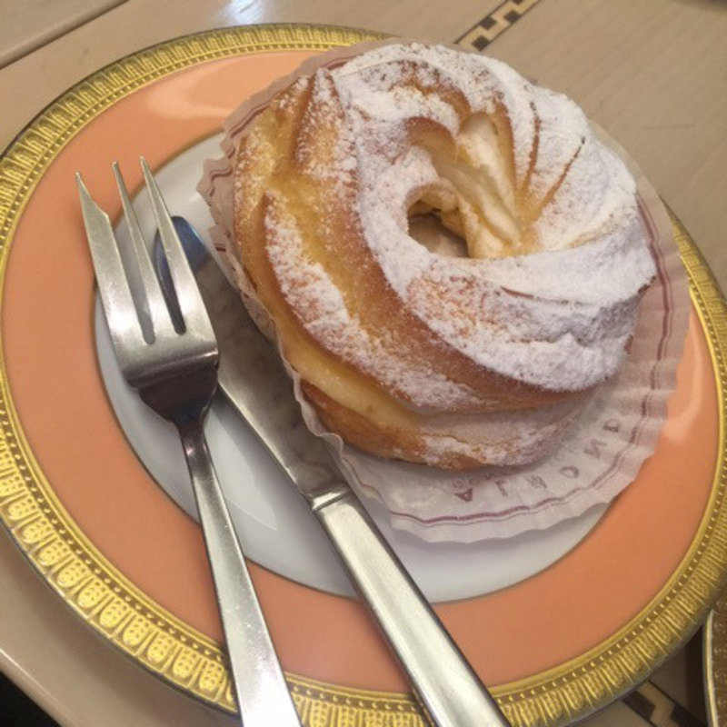 リングシュークリーム(アマンド 六本木店)