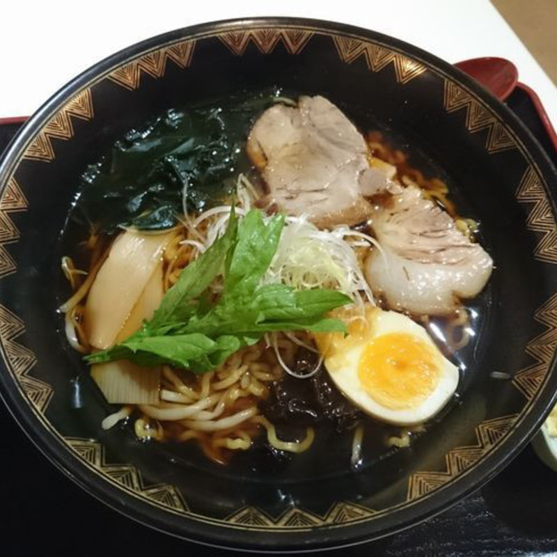 醤油らぁめん(ありがとう )