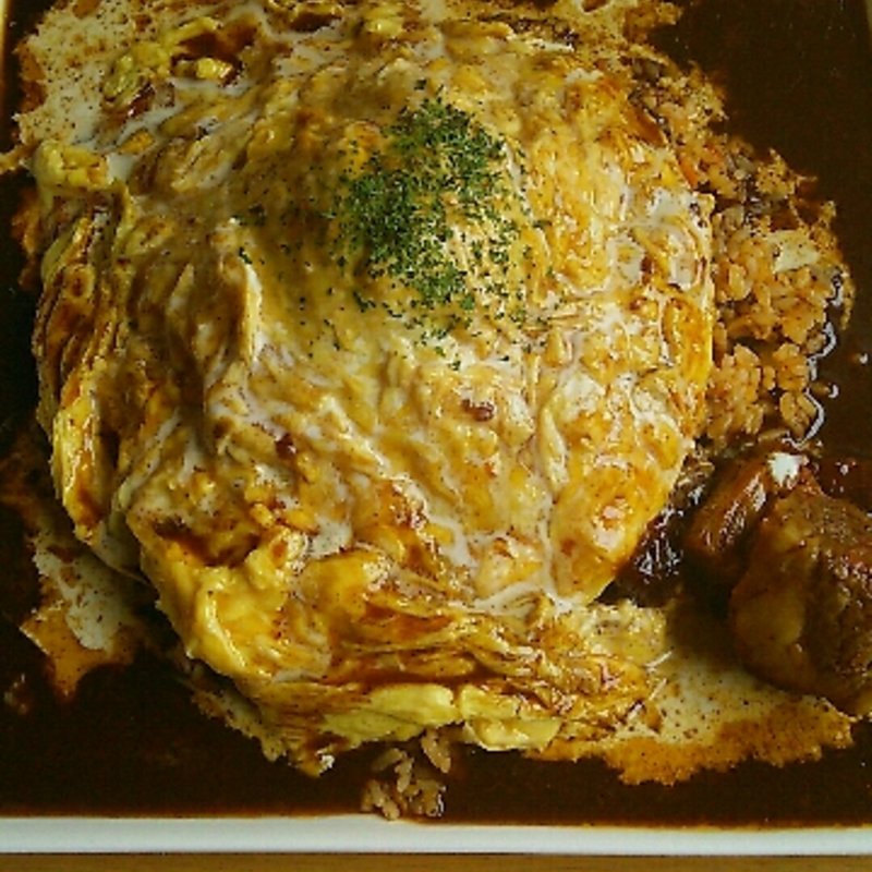 デミオムシチュー(オムライス専門店＆ハワイアン酒場アロハ)