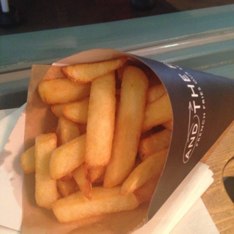 フリット L(AND THE FRIET)