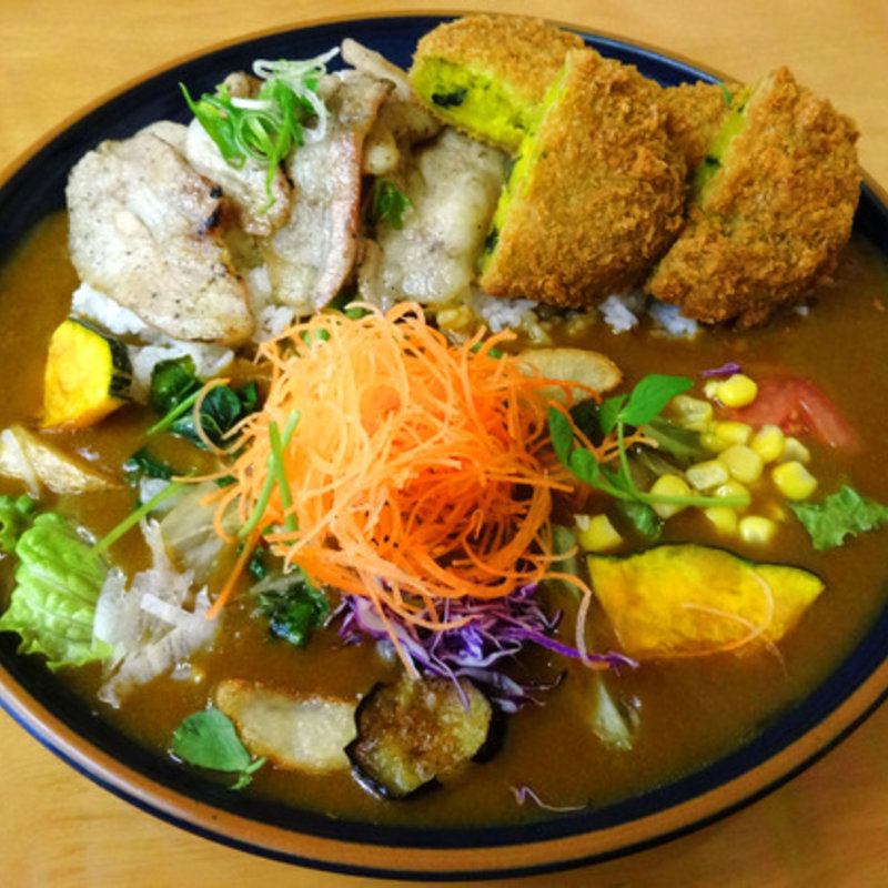 特大カレー(カレー＆洋食の店 Eat it イートイット)