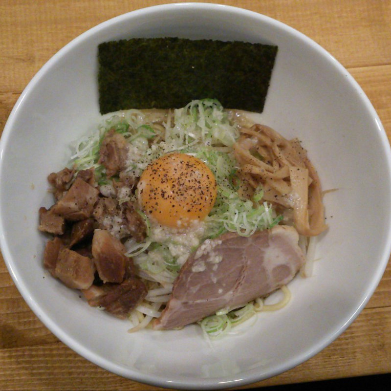 油ーメン(麺屋いえろう)