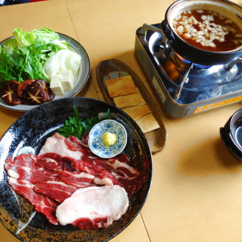 熊（ツキノワグマ）の肉鍋(いか食堂 )