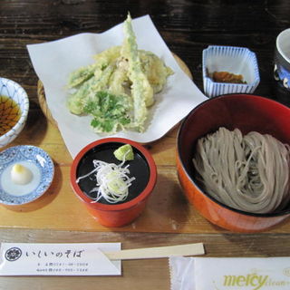 お蕎麦と野菜の天ぷら(いしいのそば 越谷分店 )