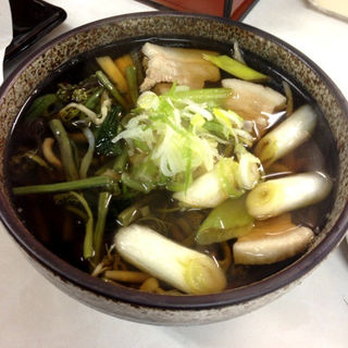 豚肉山菜そば(いずみ食堂)