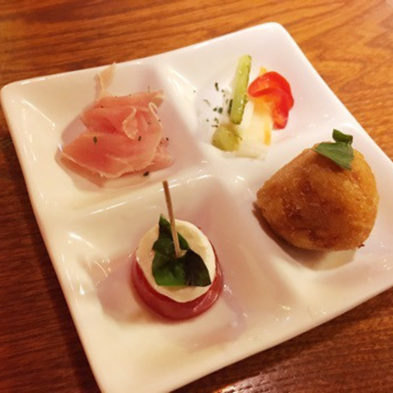 イタリアン前菜 4種盛り(イタリアンバル LaLa)