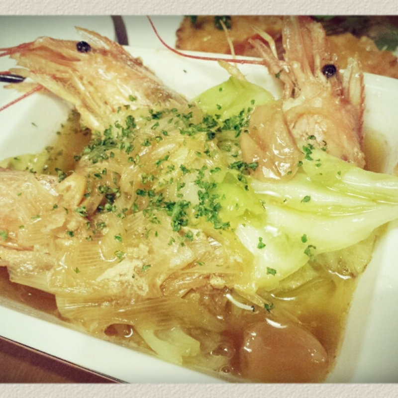 海老のアヒージョ(イタリアンバルワインと泡の店33)