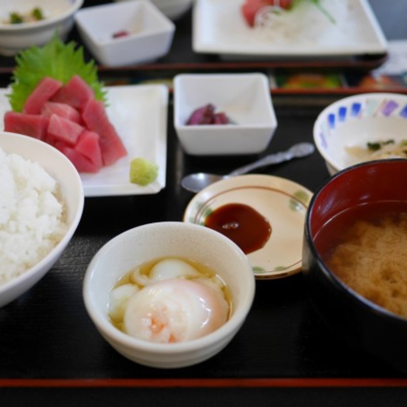 まぐろぶつ切り定食(いちばん)