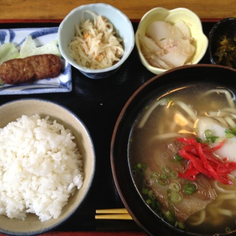 日替わり定食(いちゃりば)