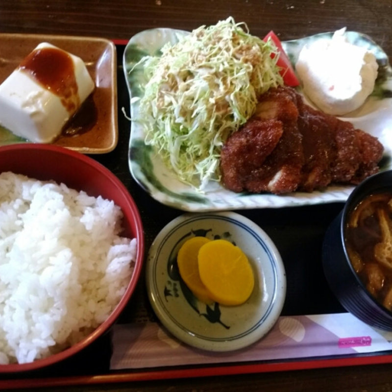 みそカツ定食(いっぷく茶房一休亭)