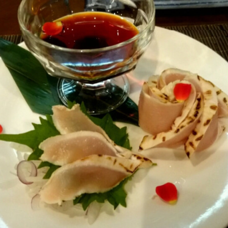 地鶏のたたき(いつもん床)