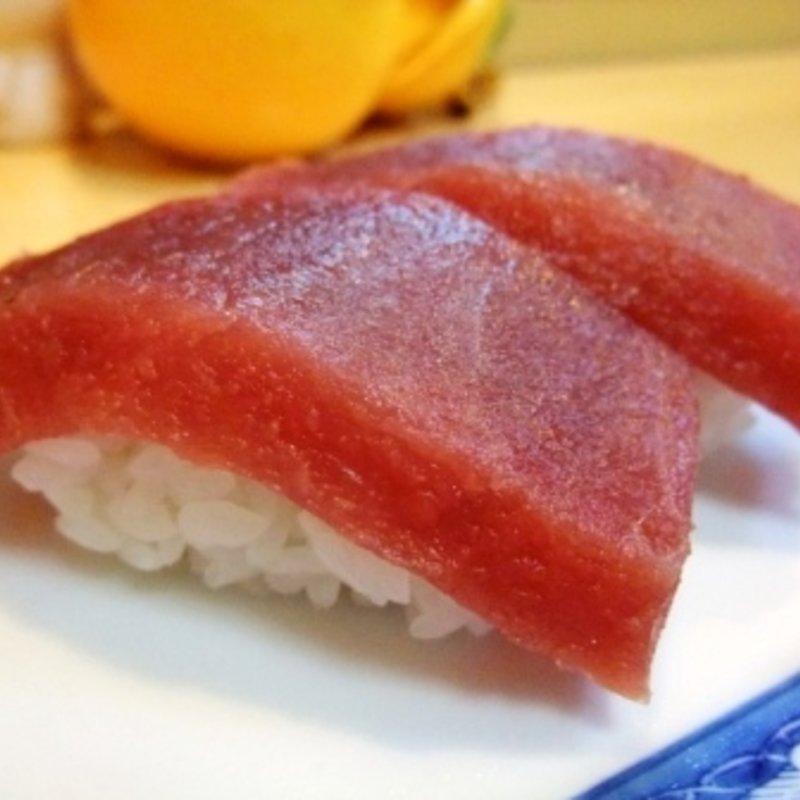 マグロ(いなさ寿司)