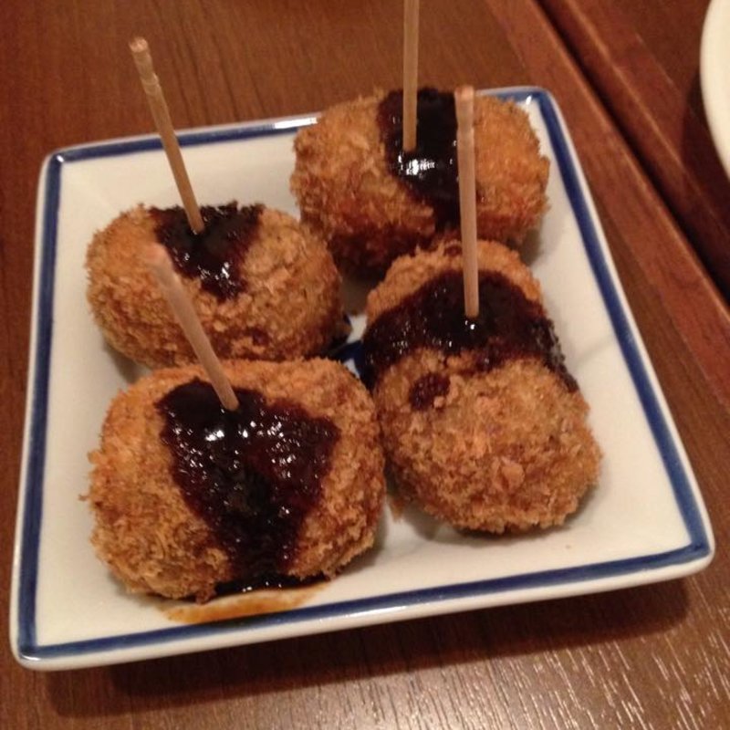 牛すじのコロッケ(IBAIA)