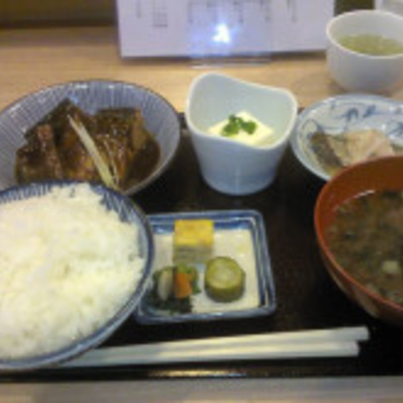 さばの味噌煮定食(いまゐ)