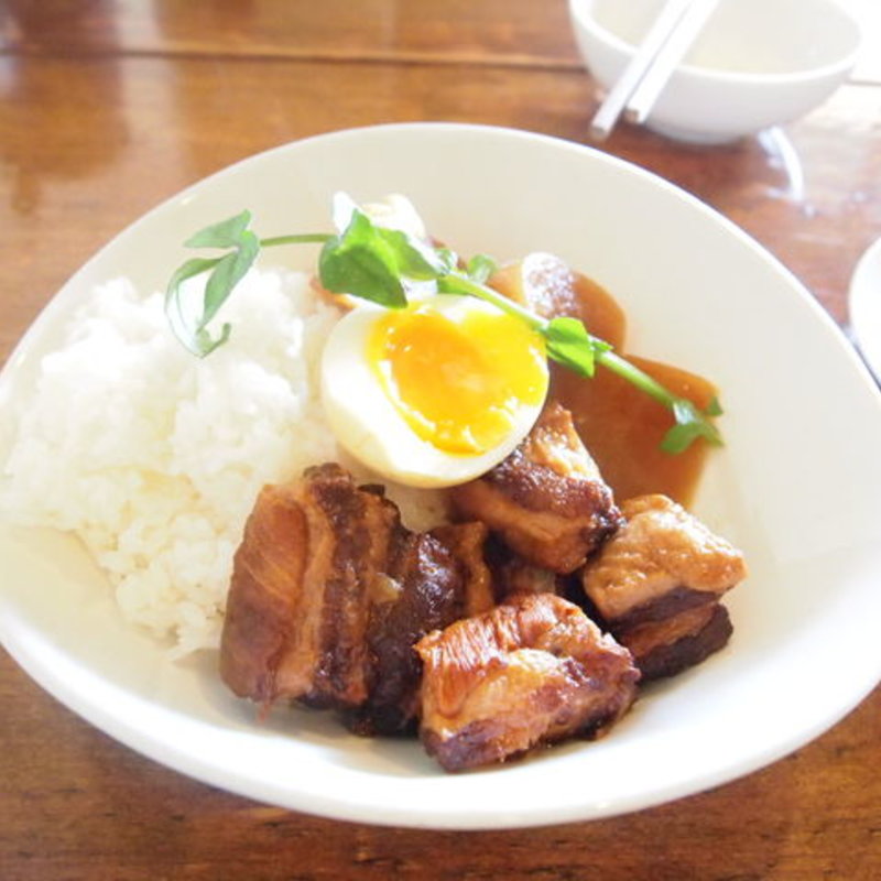 ランチ 豚の角煮(イルカッフェ )