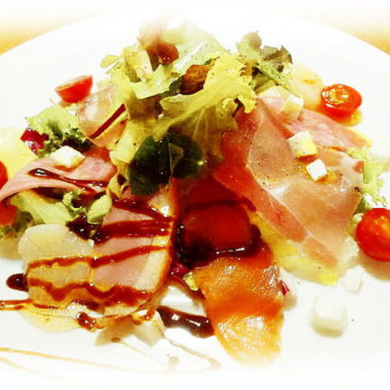 具だくさん グラッチェサラダ 2人前盛り(イルグラッチェ （IL Grazie）)