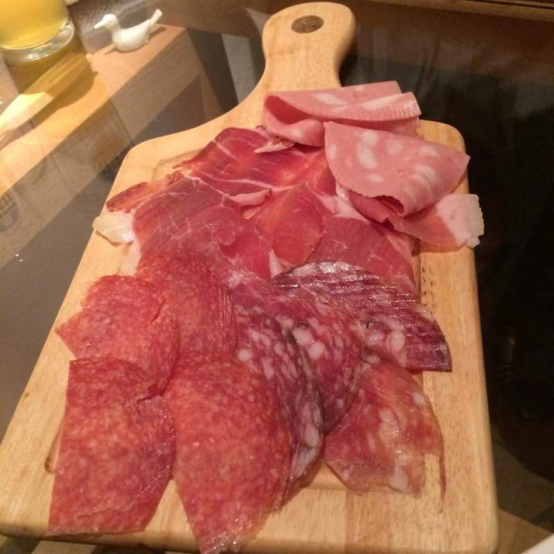 ハム盛り合わせ(イルベッカフィーコ （IL BECCAFICO）)