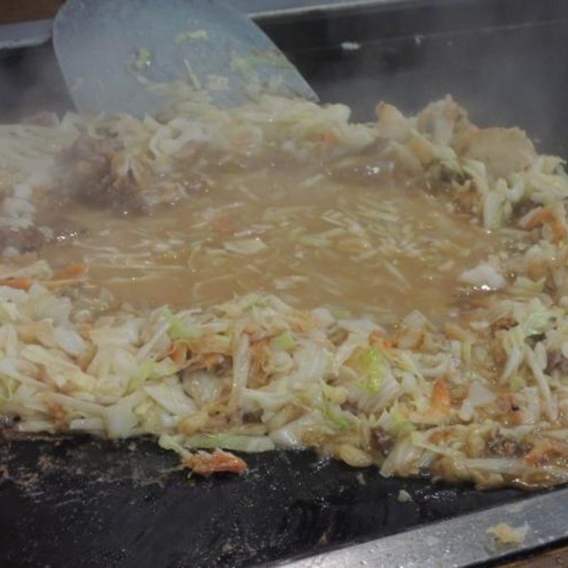 不動の人気を誇る『ミックスもんじゃ』(いろは 本店)