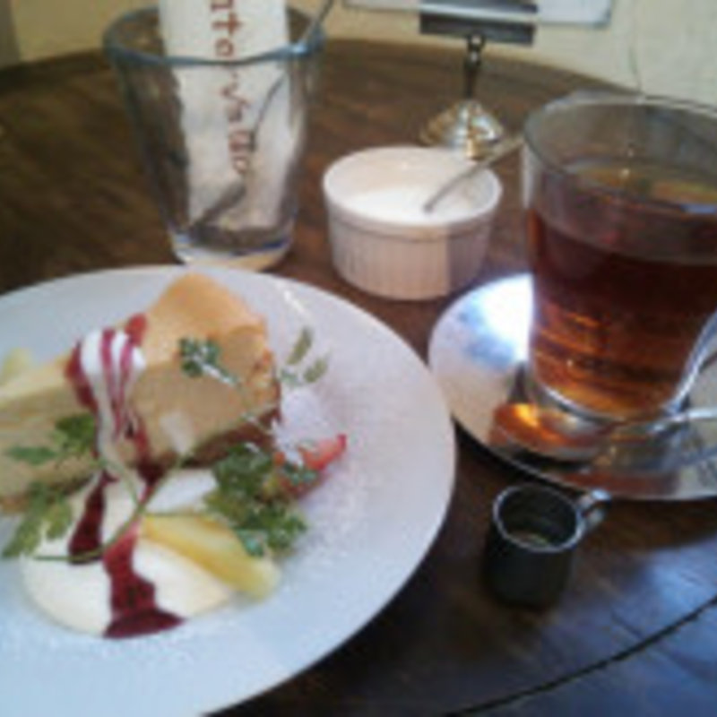 ベイクドチーズケーキ(インテルヴァッロ （intervallo）)