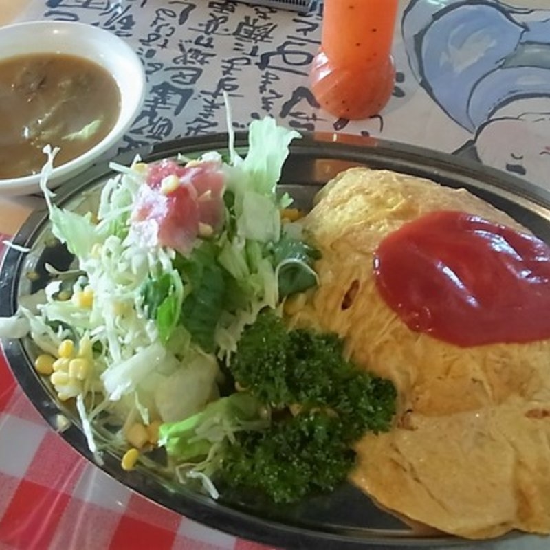 ワンプレート昭和のオムライス(ウオカネ （UOKANE）)