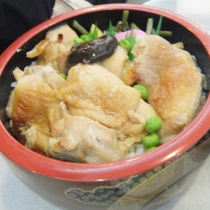 焼とり丼(ヴォワール )