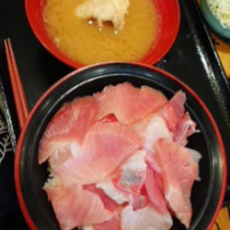 海鮮丼(うお浜)