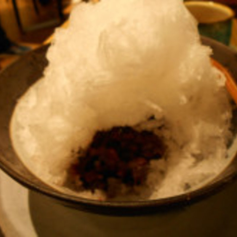 うさ氷・暖かいほうじ茶セット(うさぎや CAFE)