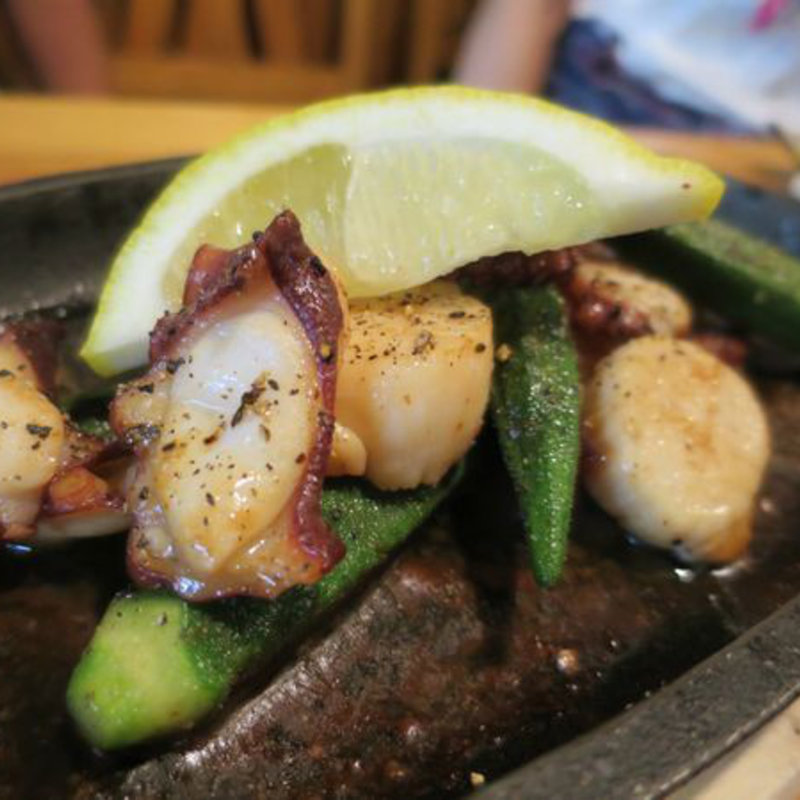 活貝柱と明石蛸のバター醤油焼き(うちのおかん時々おとん)