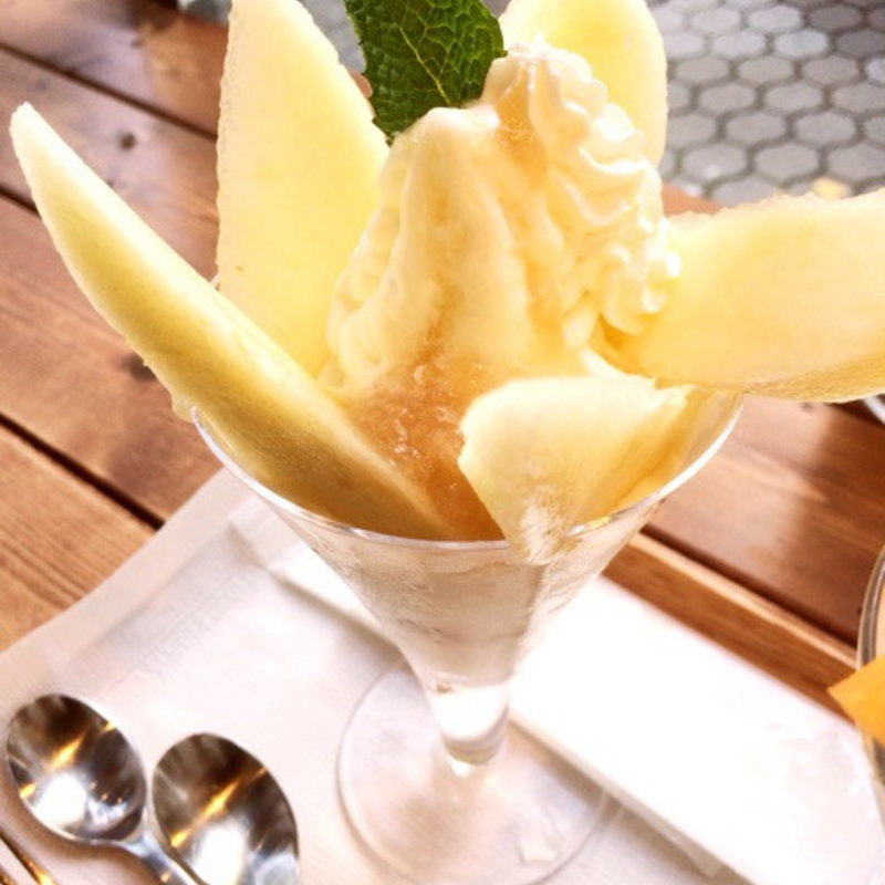 洋梨パフェ(ウッドベリーズ マルシェ)