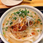 坦々うどん(かくれ酒場 うどん大學)